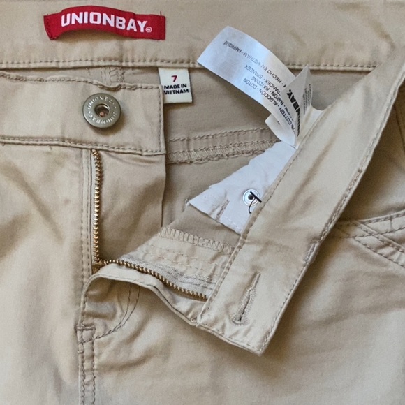 Union Bay Classic Light Khaki Skinny Fit Jeans, Women Khaki Pants, Khaki Jeans - Picture 7 of 12